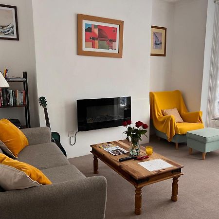 Lovely - 1 Bedroom Flat In Hastings Town Centre Екстериор снимка