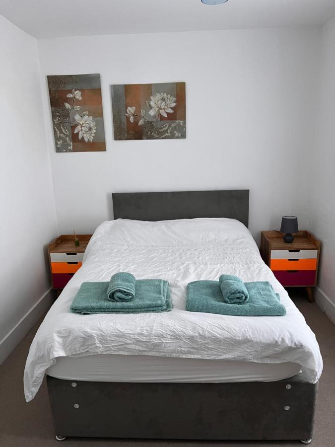 Lovely - 1 Bedroom Flat In Hastings Town Centre Екстериор снимка