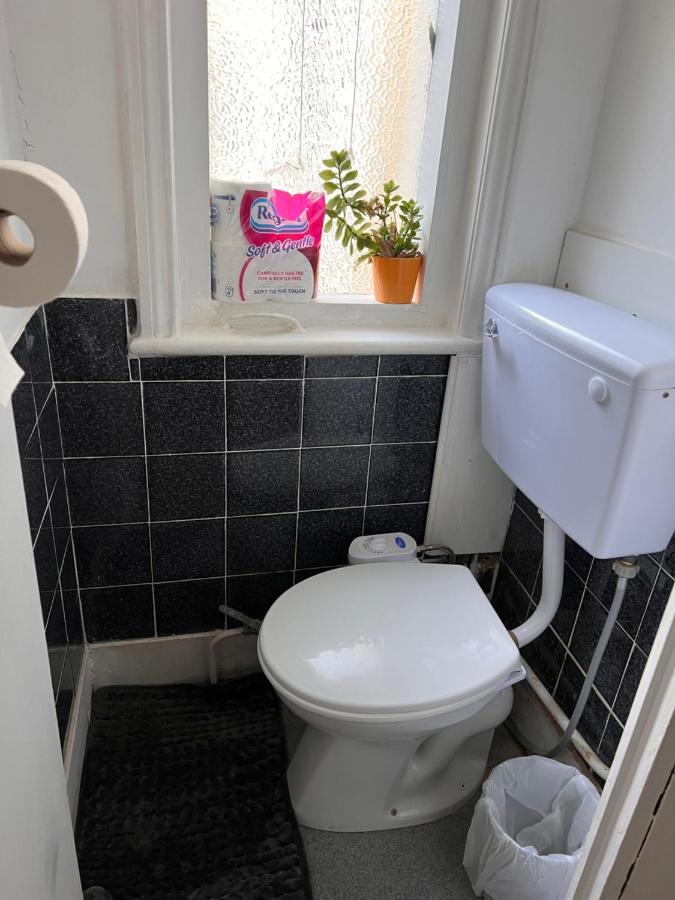 Lovely - 1 Bedroom Flat In Hastings Town Centre Екстериор снимка